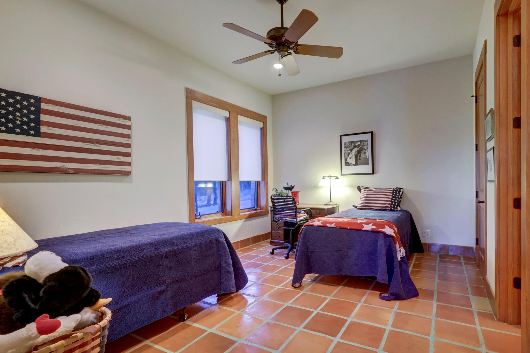 19586 Sandcastle Drive Spicewood TX 78669