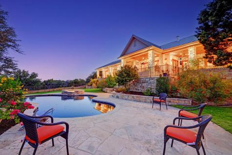 19586 Sandcastle Drive Spicewood TX 78669