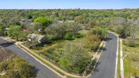 5304 Harvest Lane Austin TX 78745