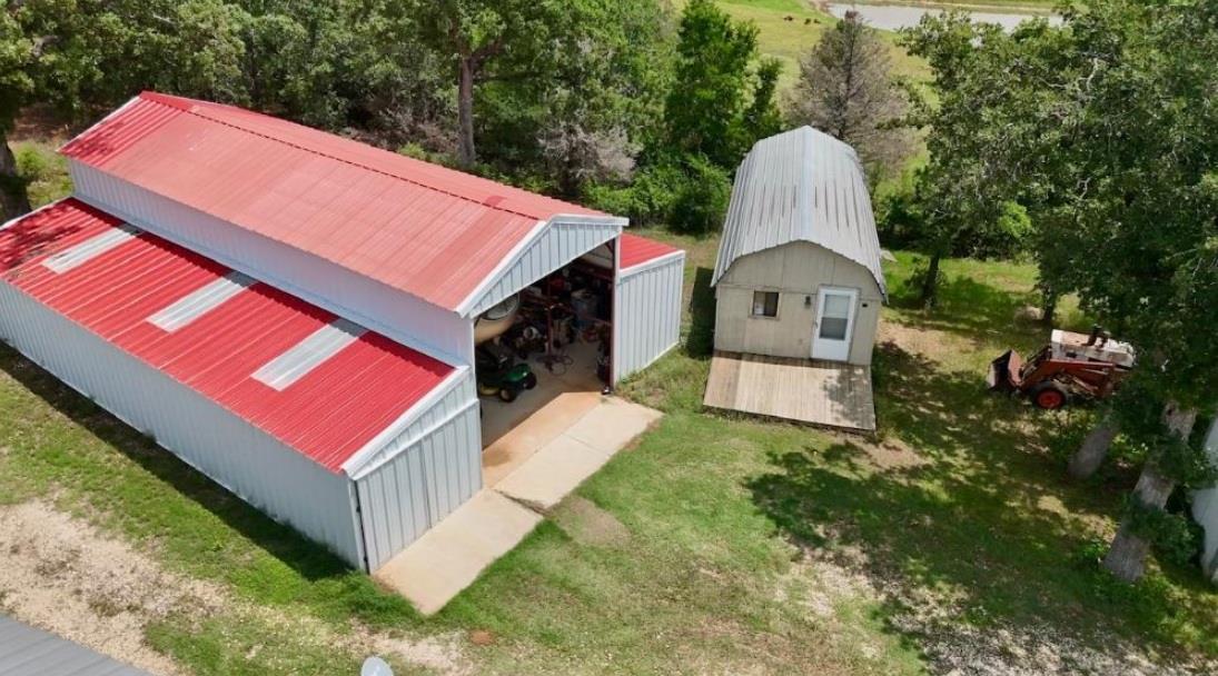 2628 County Road 316 Lexington TX 78947