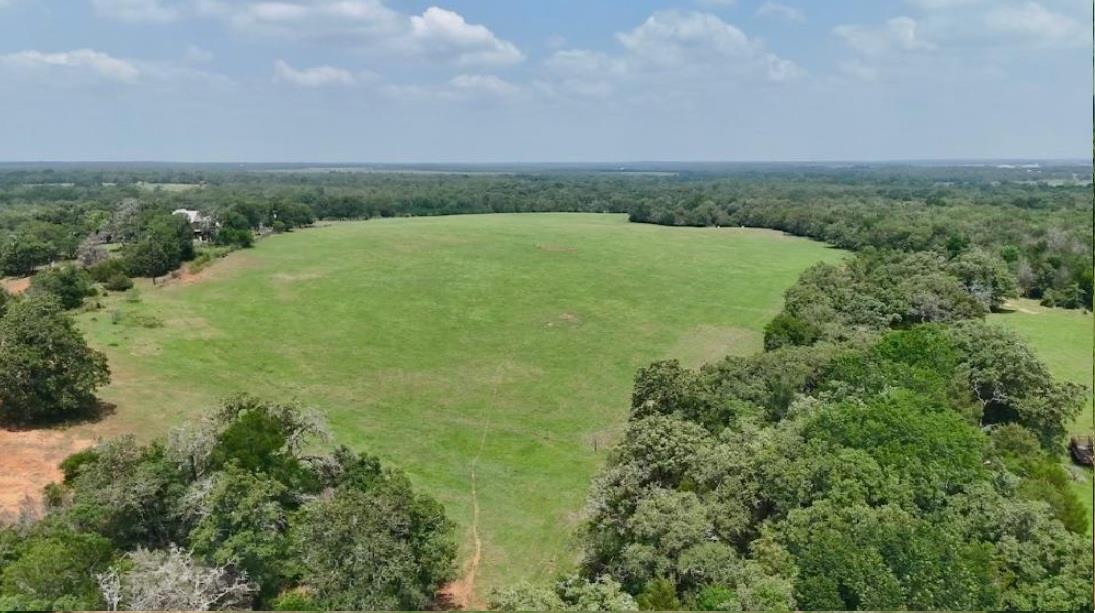 2628 County Road 316 Lexington TX 78947
