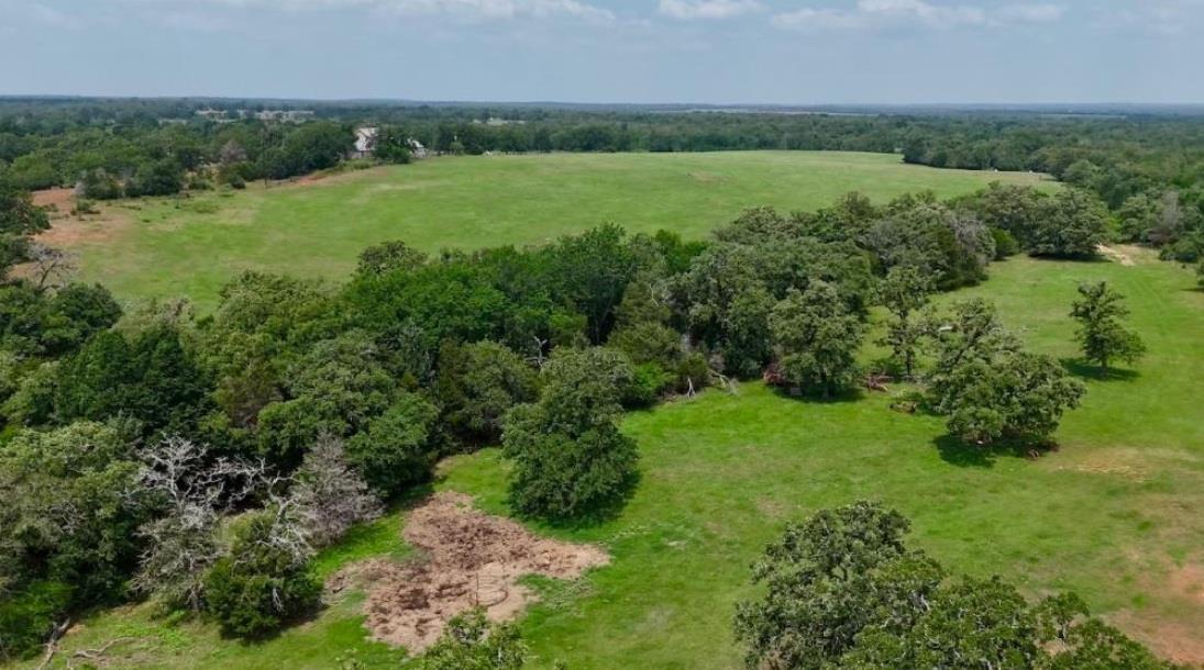 2628 County Road 316 Lexington TX 78947