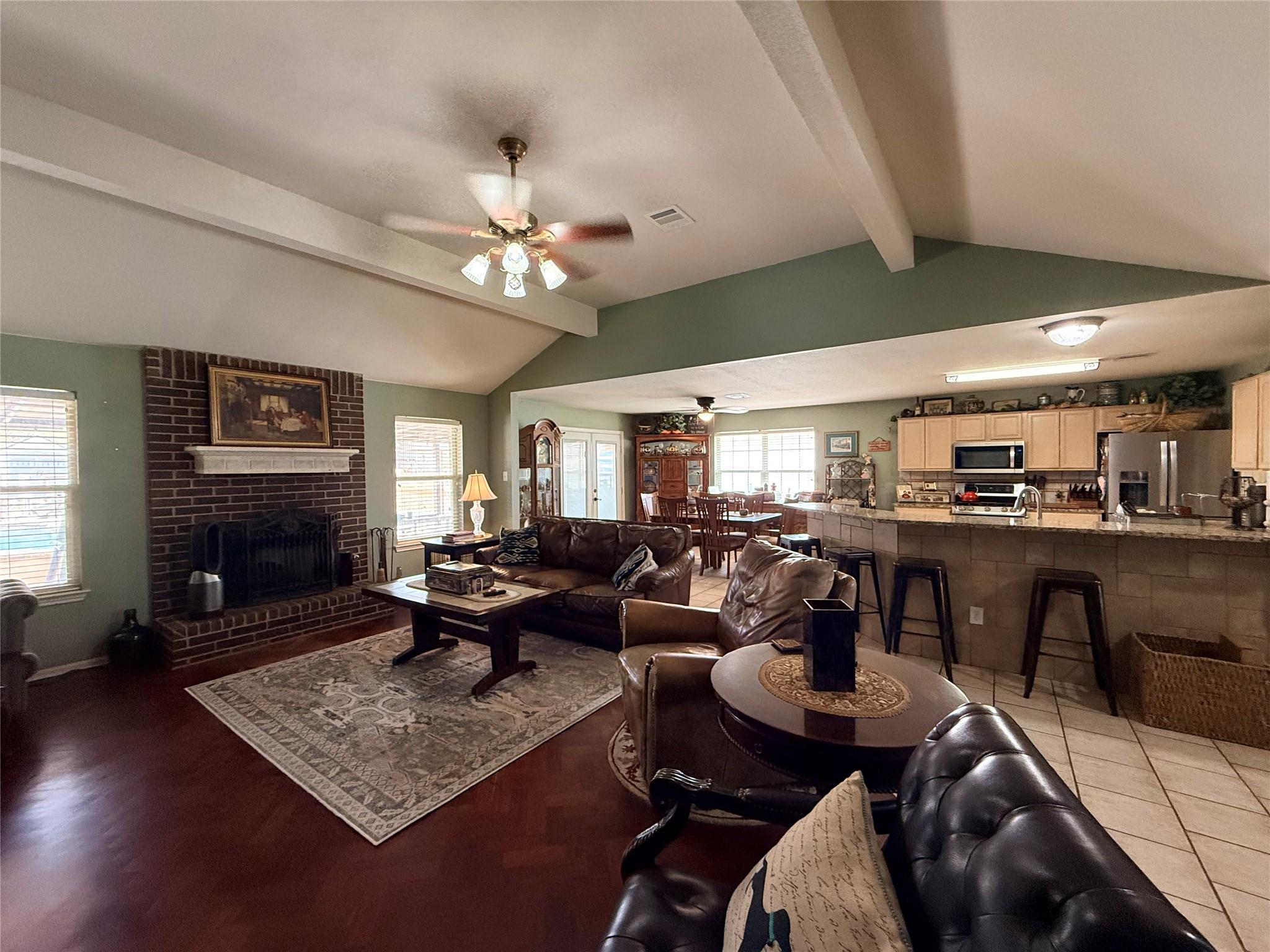 2628 County Road 316 Lexington TX 78947