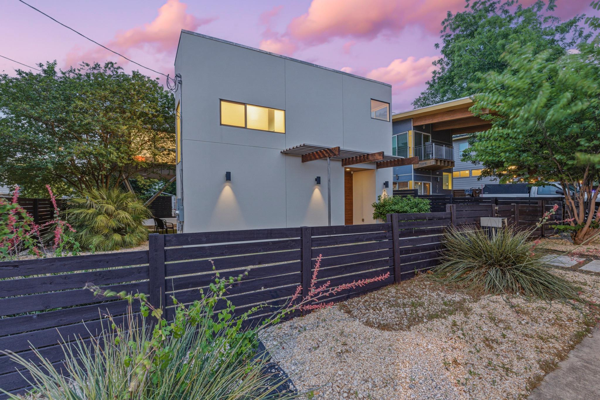 1606 Salina Street Austin TX 78702