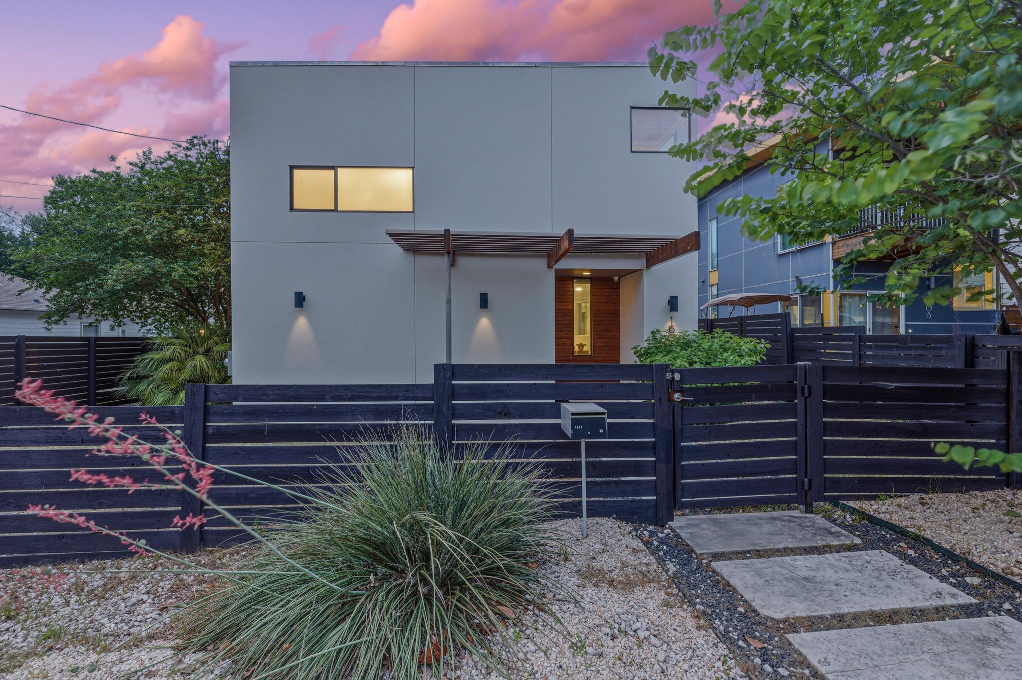 1606 Salina Street Austin TX 78702