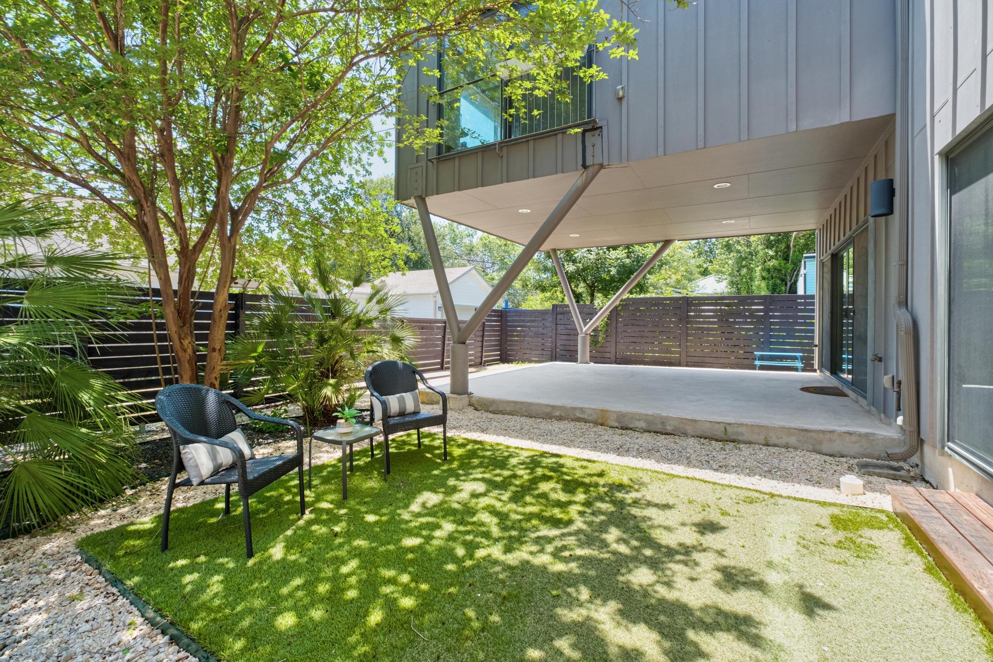 1606 Salina Street Austin TX 78702