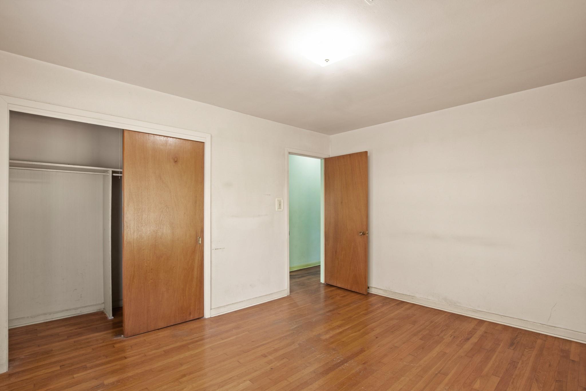 1007 Kimbro Street Taylor TX 76574