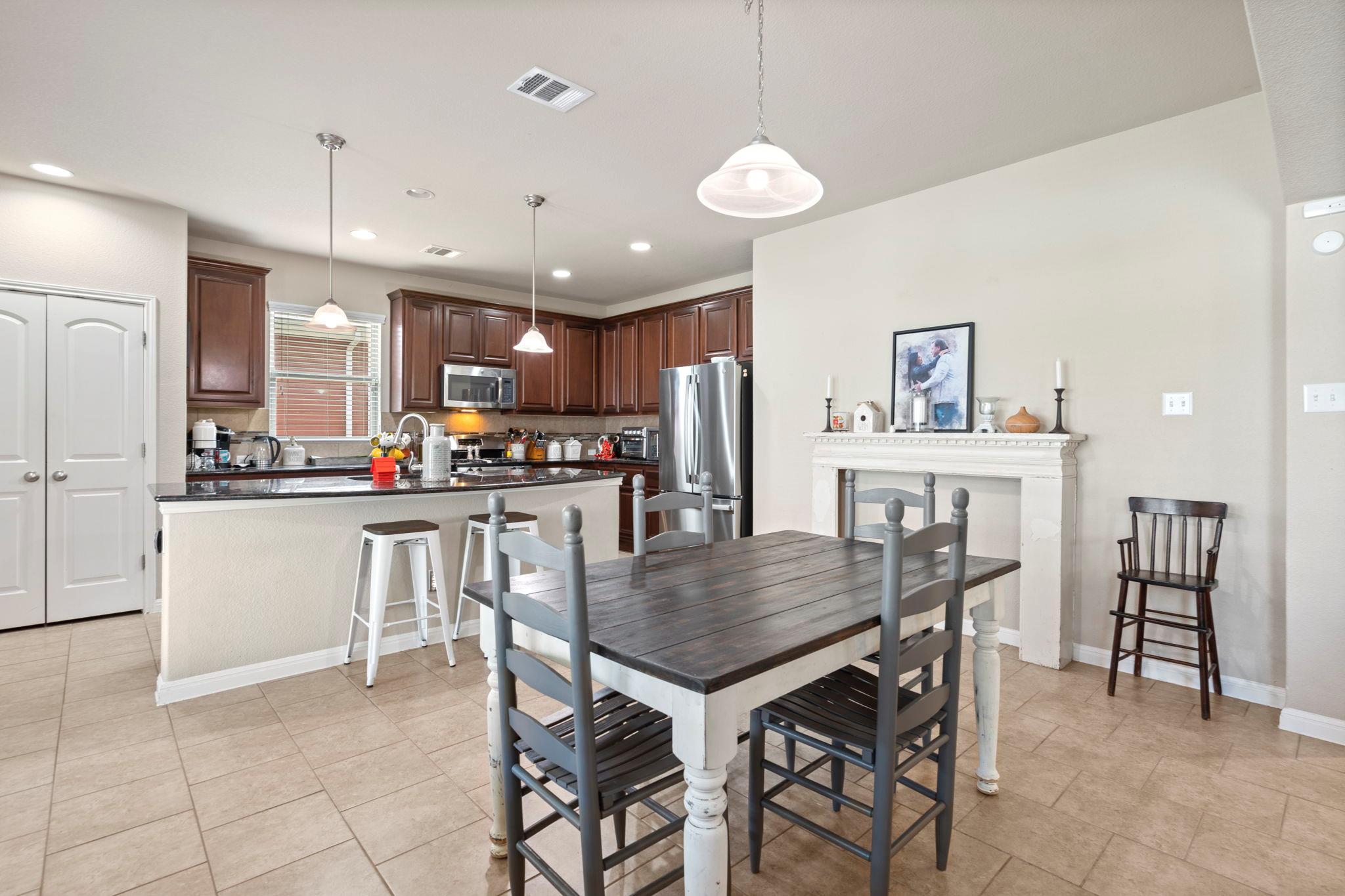 2037 Herzog Boulevard Kyle TX 78640