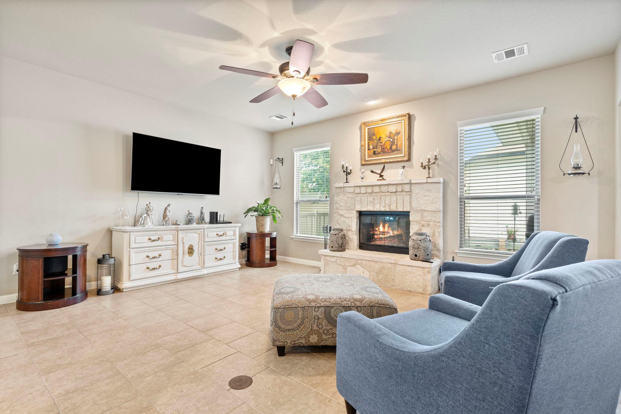 2037 Herzog Boulevard Kyle TX 78640