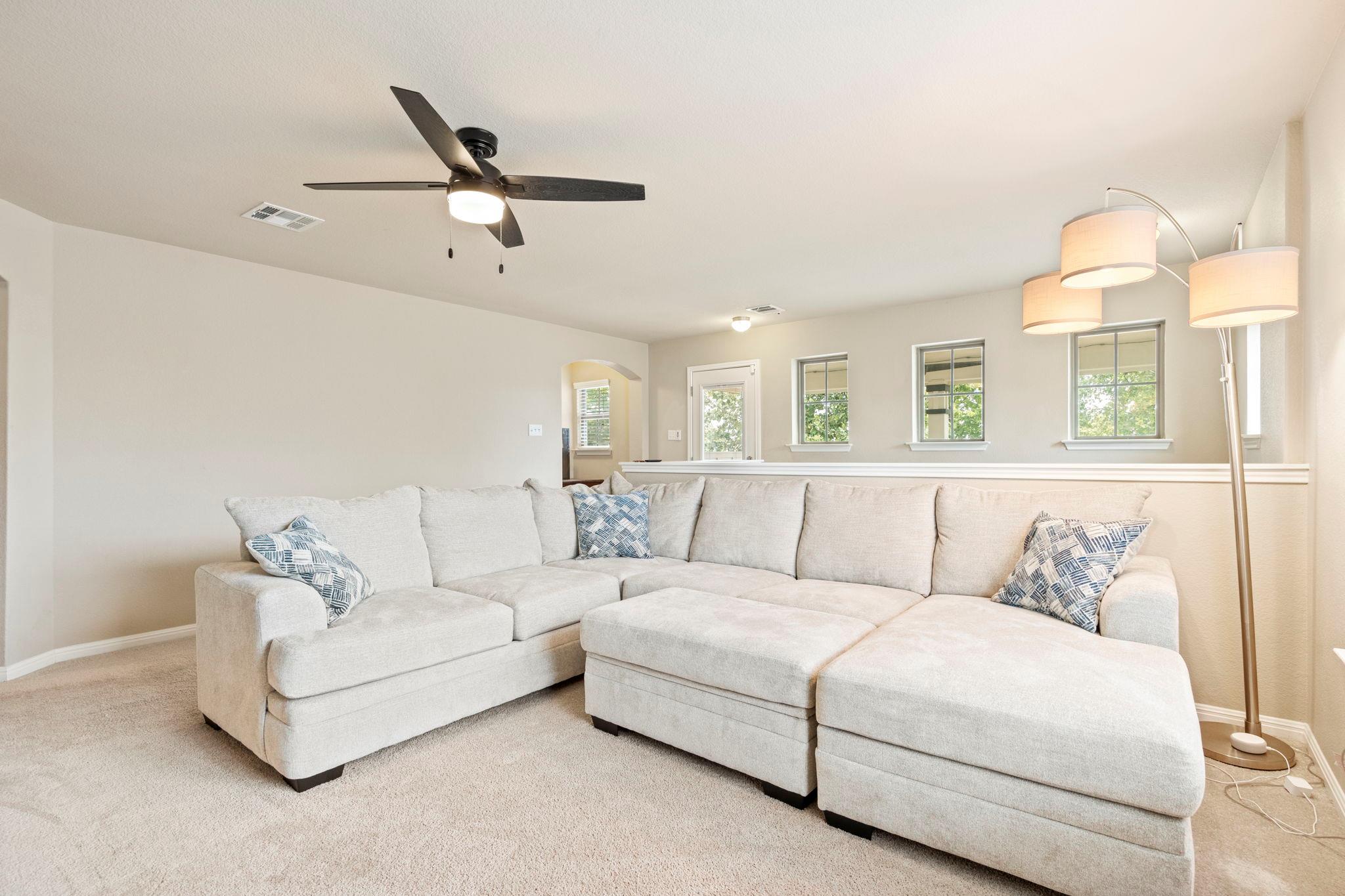 2037 Herzog Boulevard Kyle TX 78640