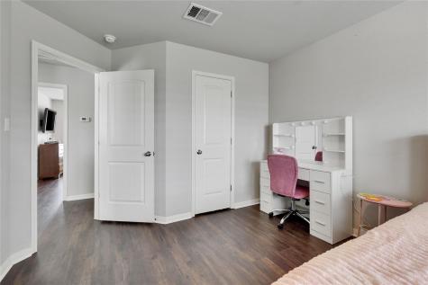 107 Friendship Oak Drive San Marcos TX 78666