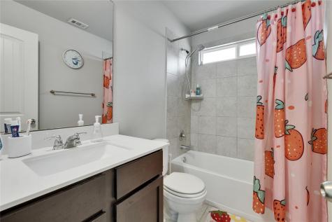 107 Friendship Oak Drive San Marcos TX 78666