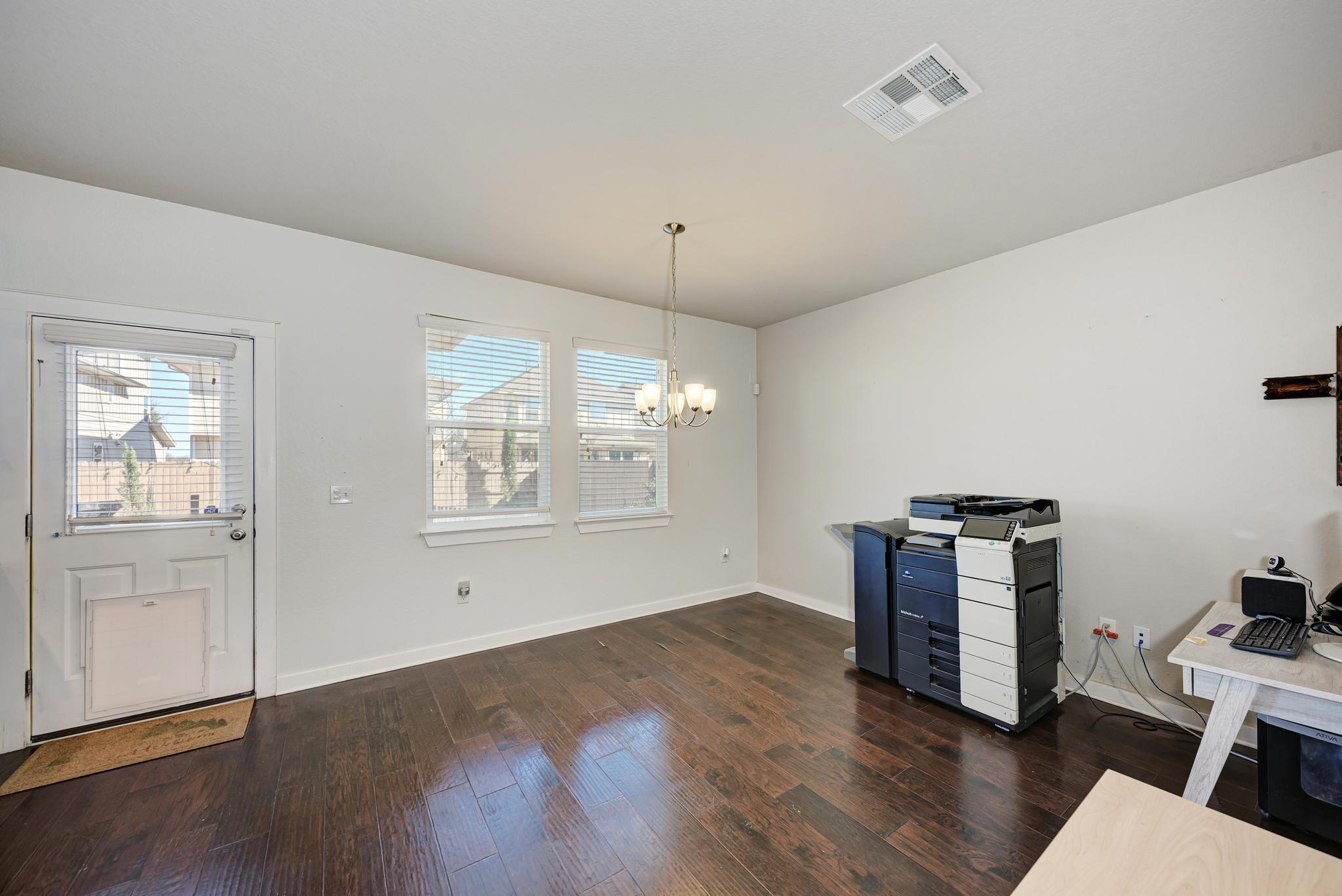 5305 Ingersoll Lane S Austin TX 78744