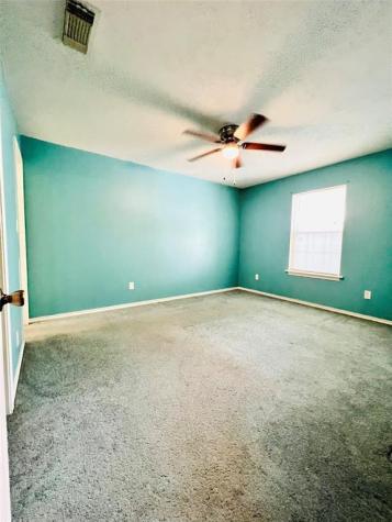 2105 W Gillis Avenue Cameron TX 76520