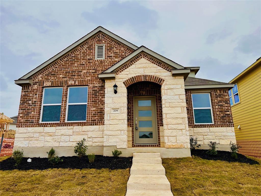 709 Long Run Liberty Hill TX 78642