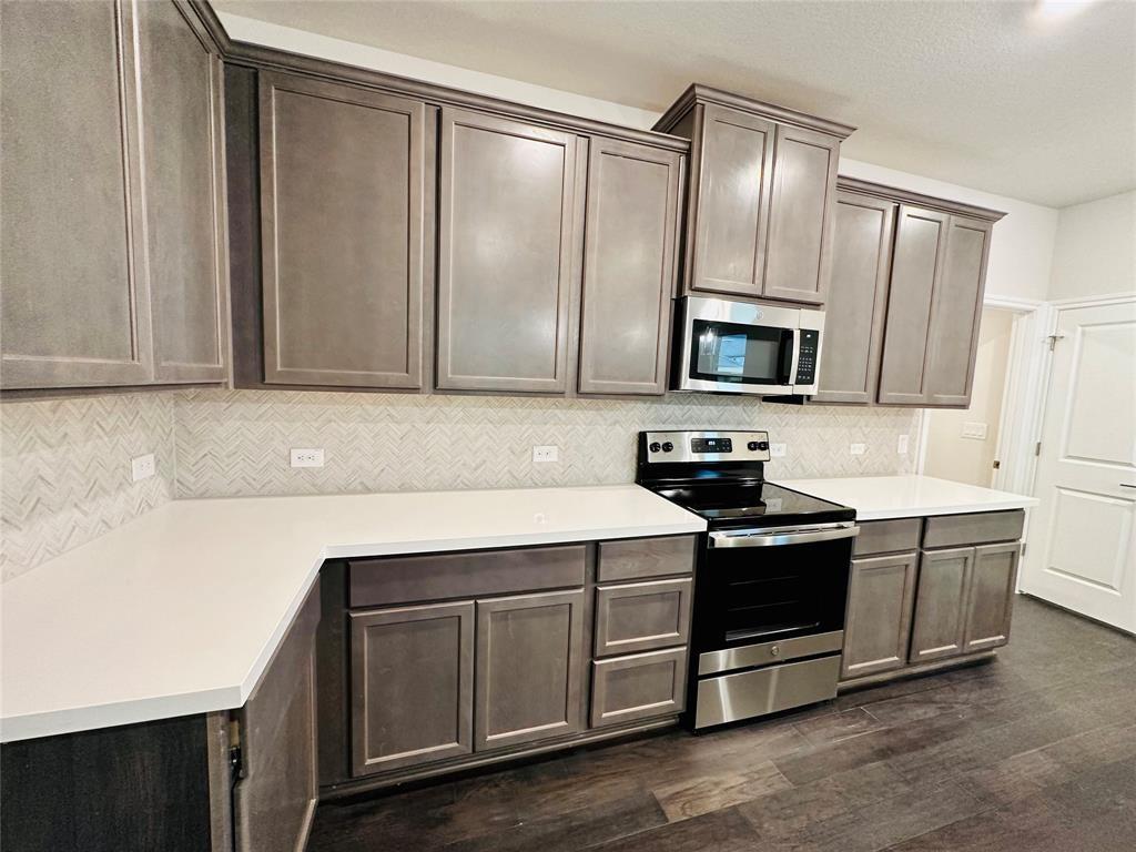709 Long Run Liberty Hill TX 78642