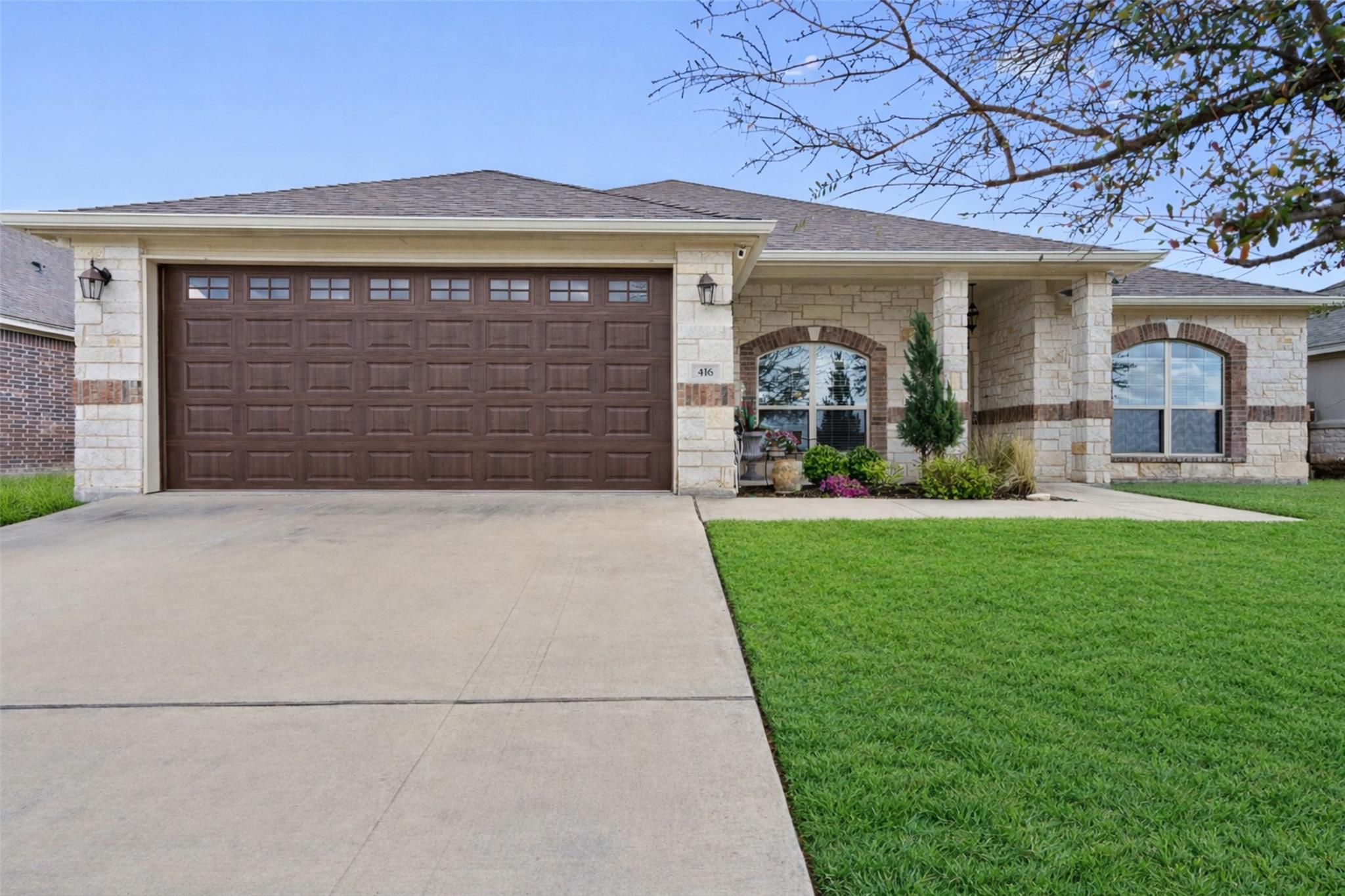 416 Western Sky Trail Jarrell TX 76537