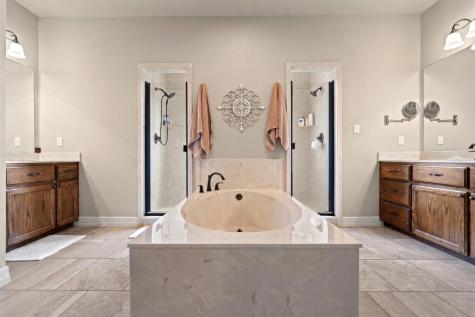 416 Western Sky Trail Jarrell TX 76537