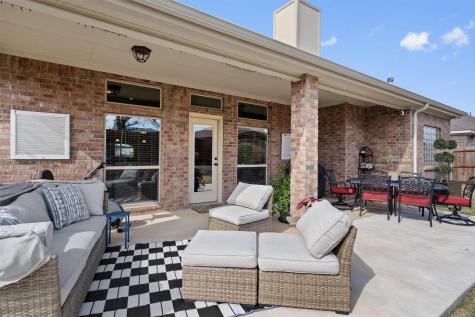 416 Western Sky Trail Jarrell TX 76537