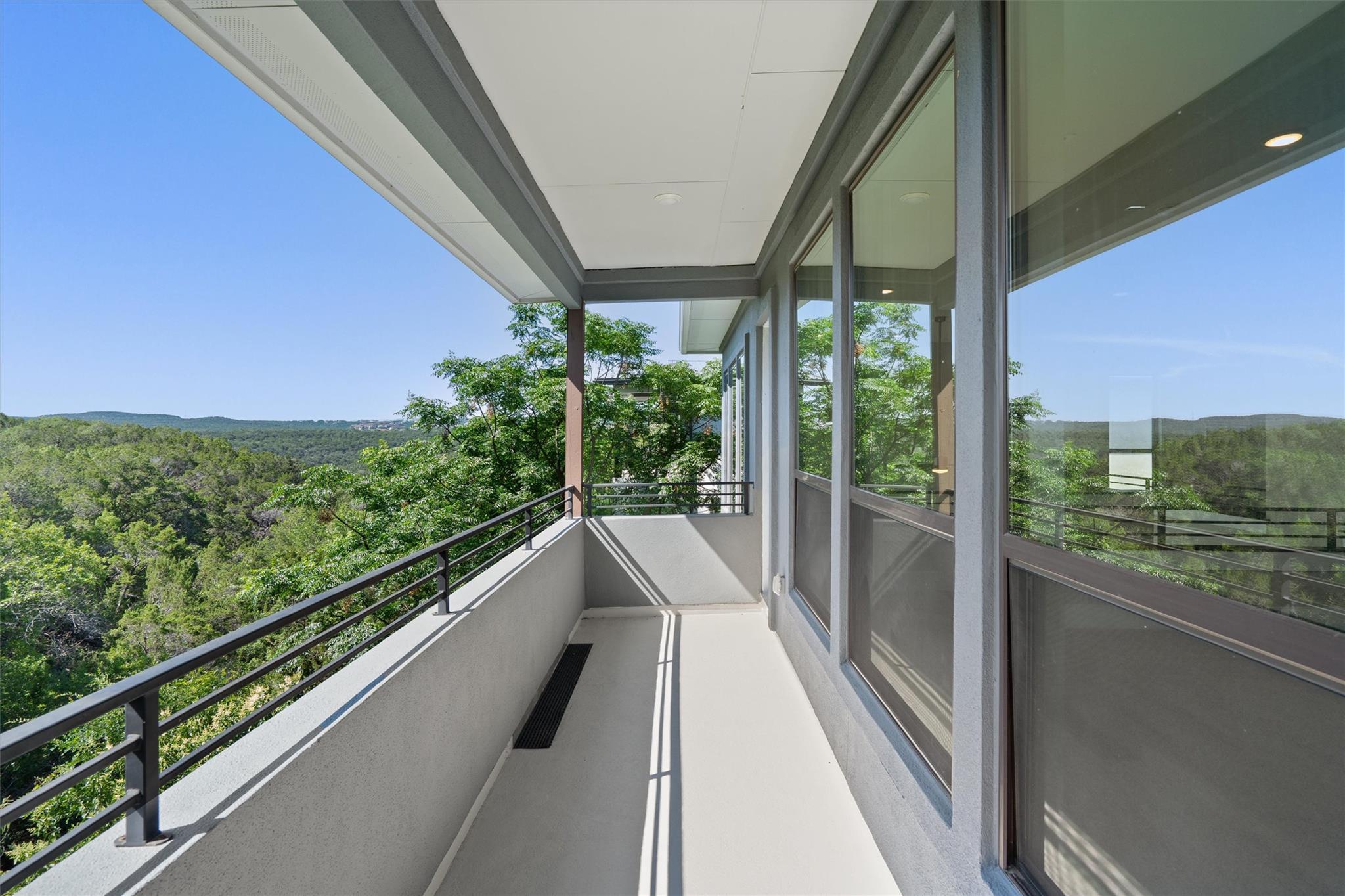 1002 Barrie Drive Austin TX 78734