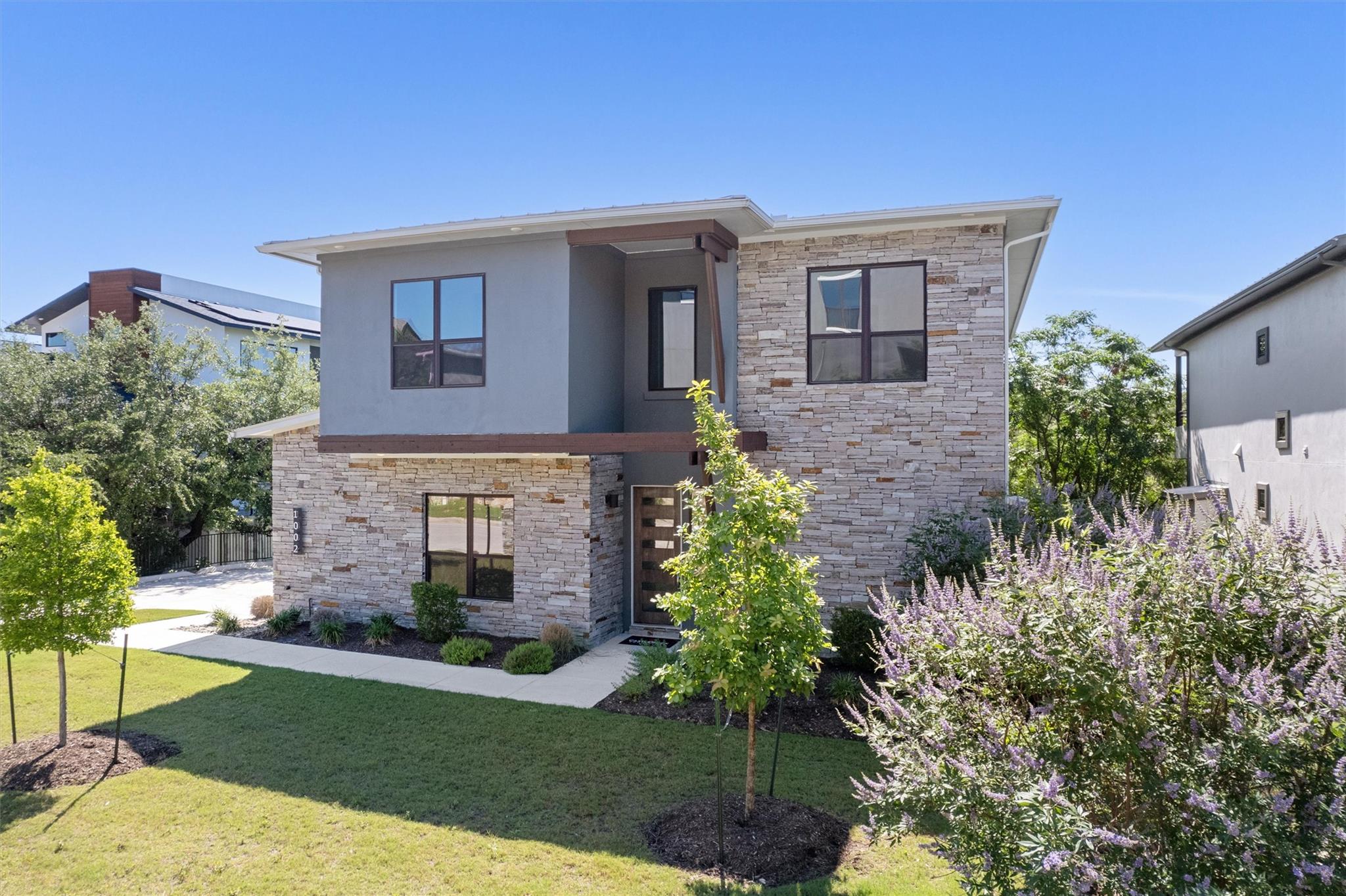 1002 Barrie Drive Austin TX 78734