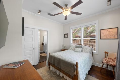 4611 Avenue G Austin TX 78751