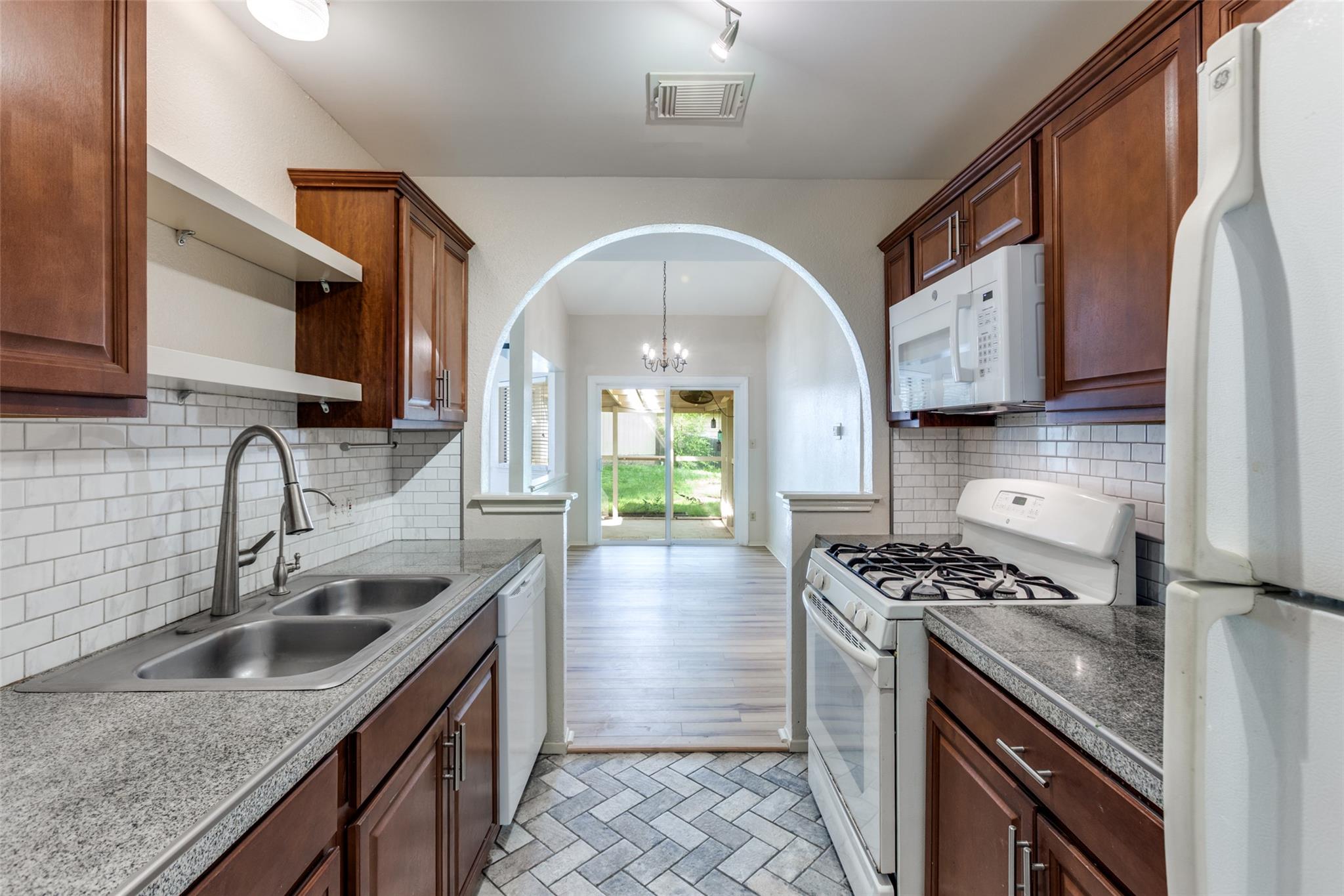 1121 Peggotty Place Austin TX 78753