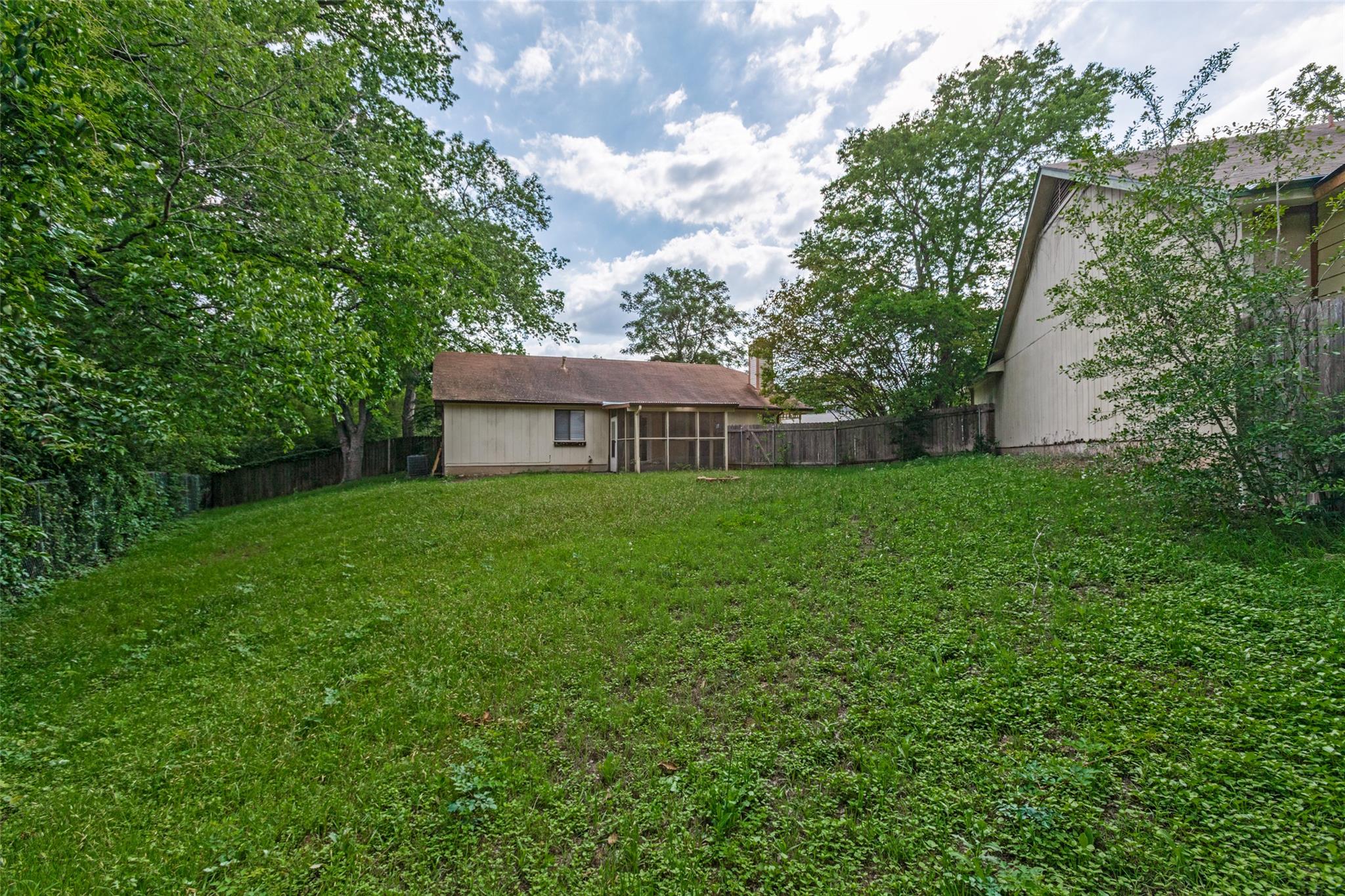 1121 Peggotty Place Austin TX 78753