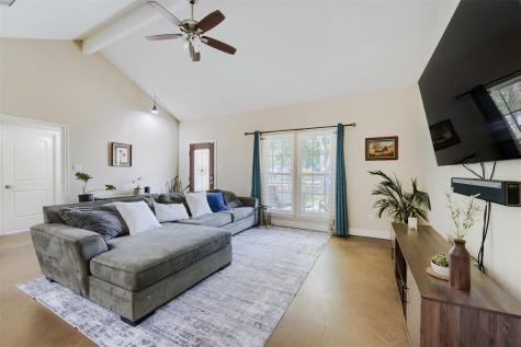 115 Mokulua Lane Bastrop TX 78602