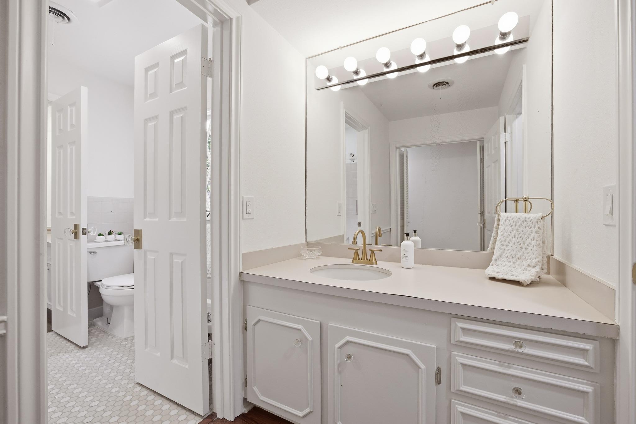 3405 Westledge Circle Austin TX 78731