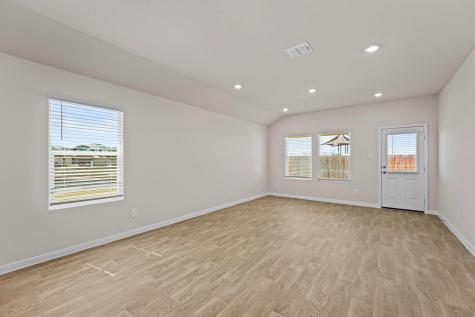 125 Raymondville Path San Marcos TX 78666