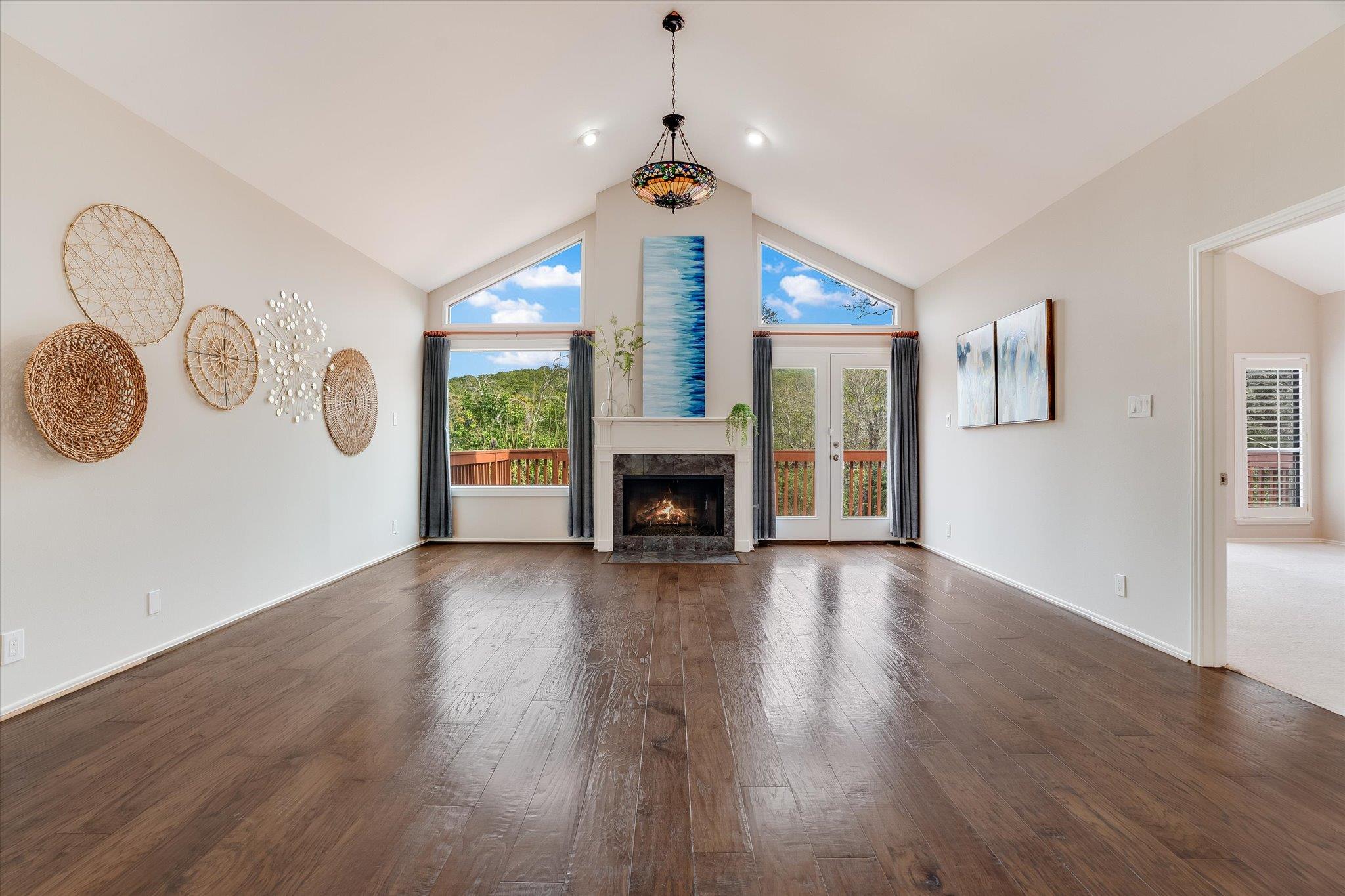 3527 Fawn Creek Path Austin TX 78746