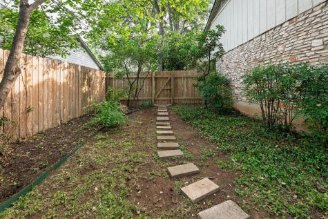 4506 Oak Creek Drive Austin TX 78727