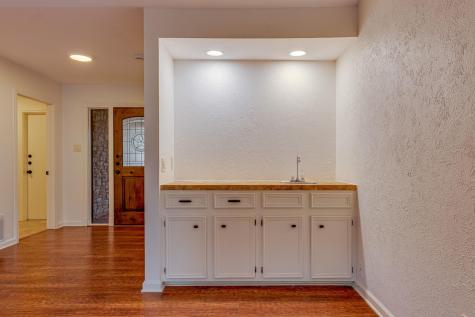 4506 Oak Creek Drive Austin TX 78727