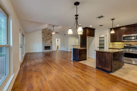 4506 Oak Creek Drive Austin TX 78727