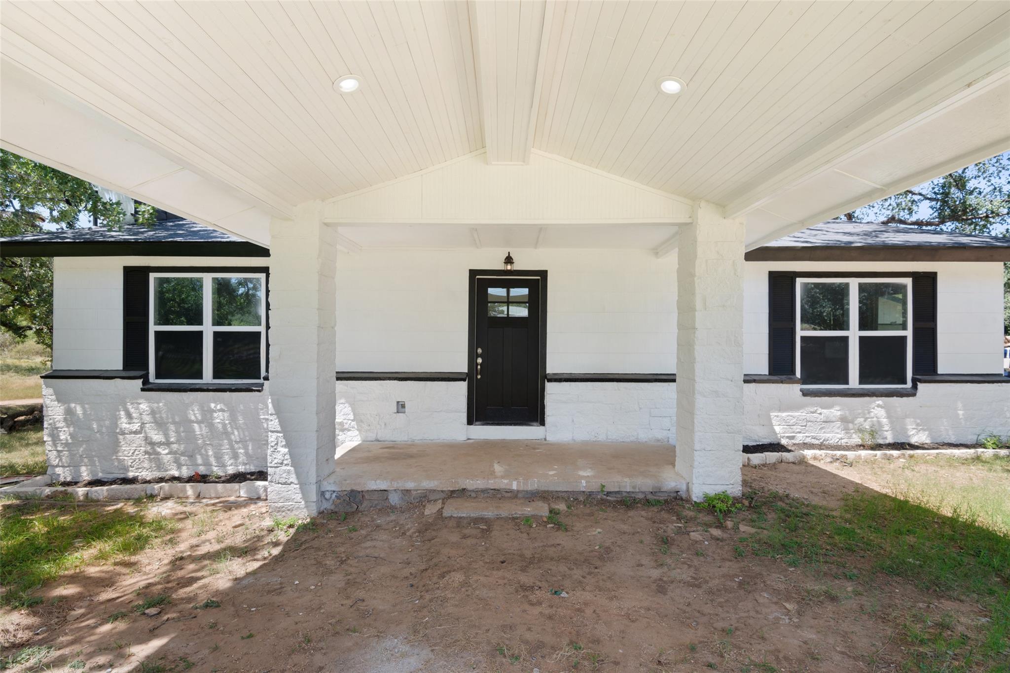 210 Highcrest Drive Granite Shoals TX 78654