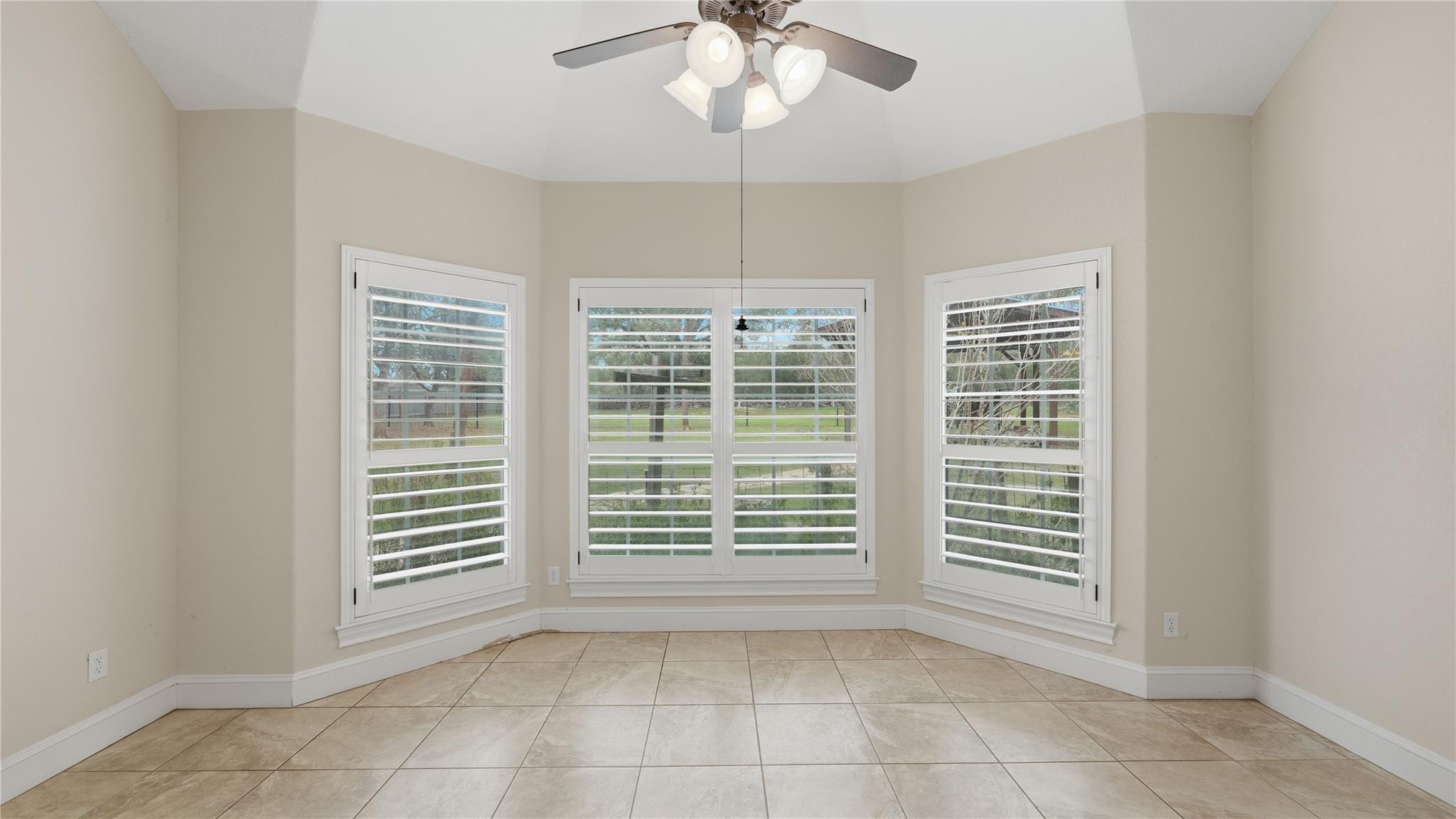 905 Mountain Drive San Marcos TX 78666