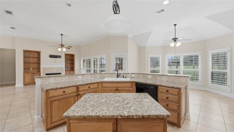 905 Mountain Drive San Marcos TX 78666