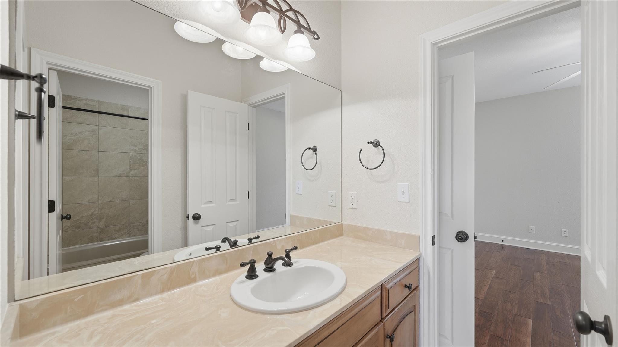 905 Mountain Drive San Marcos TX 78666
