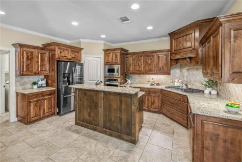 2491 Newark Circle College Station TX 77845