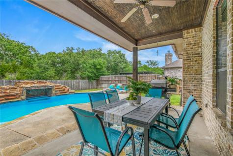 2491 Newark Circle College Station TX 77845