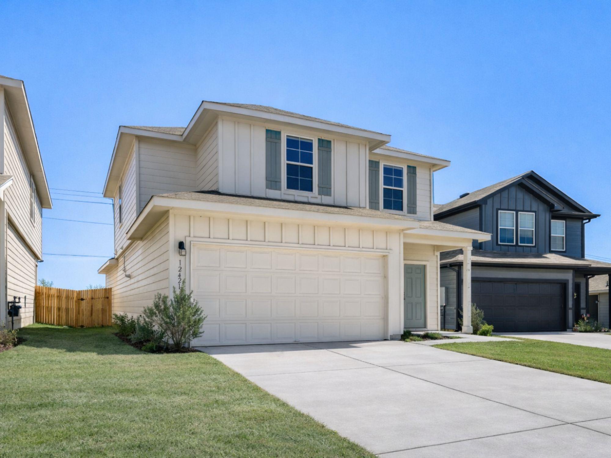 12421 Silversmith Lane Mustang Ridge TX 78610