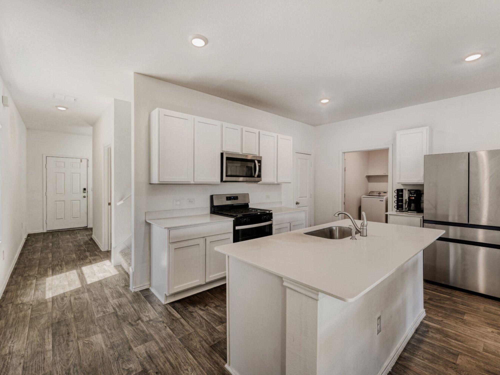 12421 Silversmith Lane Mustang Ridge TX 78610