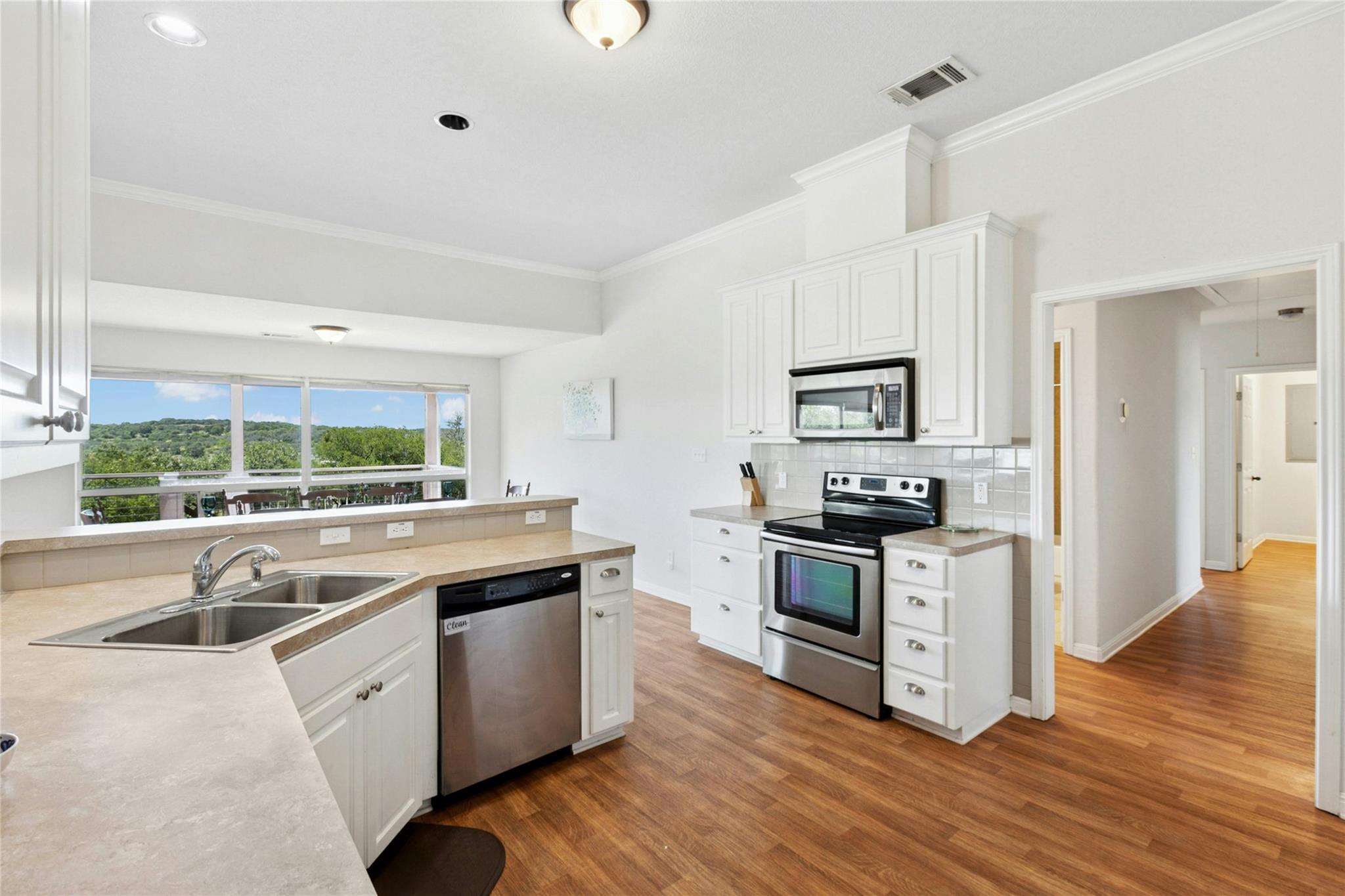 2806 Truman Cove Lago Vista TX 78645