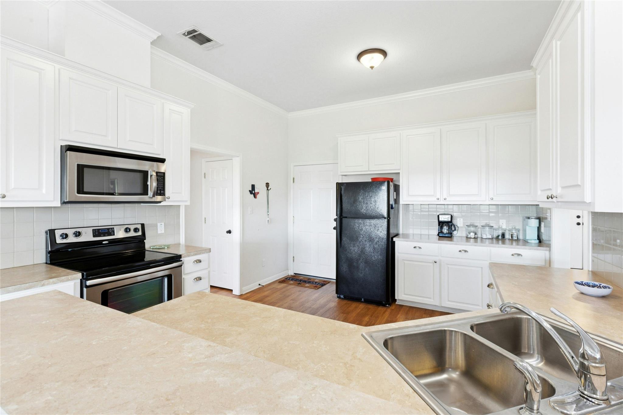 2806 Truman Cove Lago Vista TX 78645