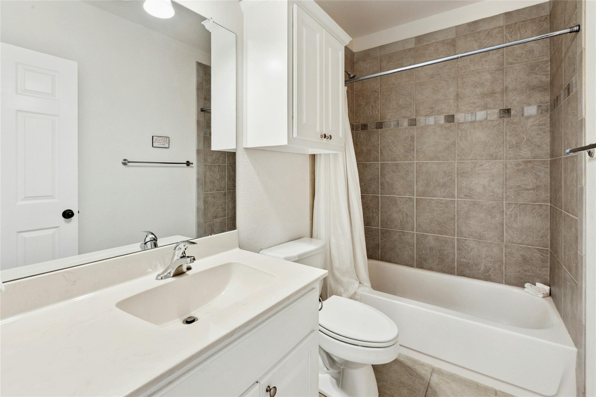 2806 Truman Cove Lago Vista TX 78645