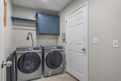 1202 E Avenue F Lampasas TX 76550