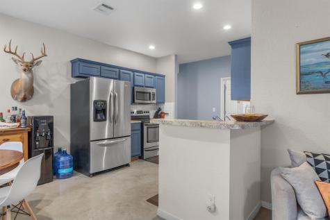 1202 E Avenue F Lampasas TX 76550