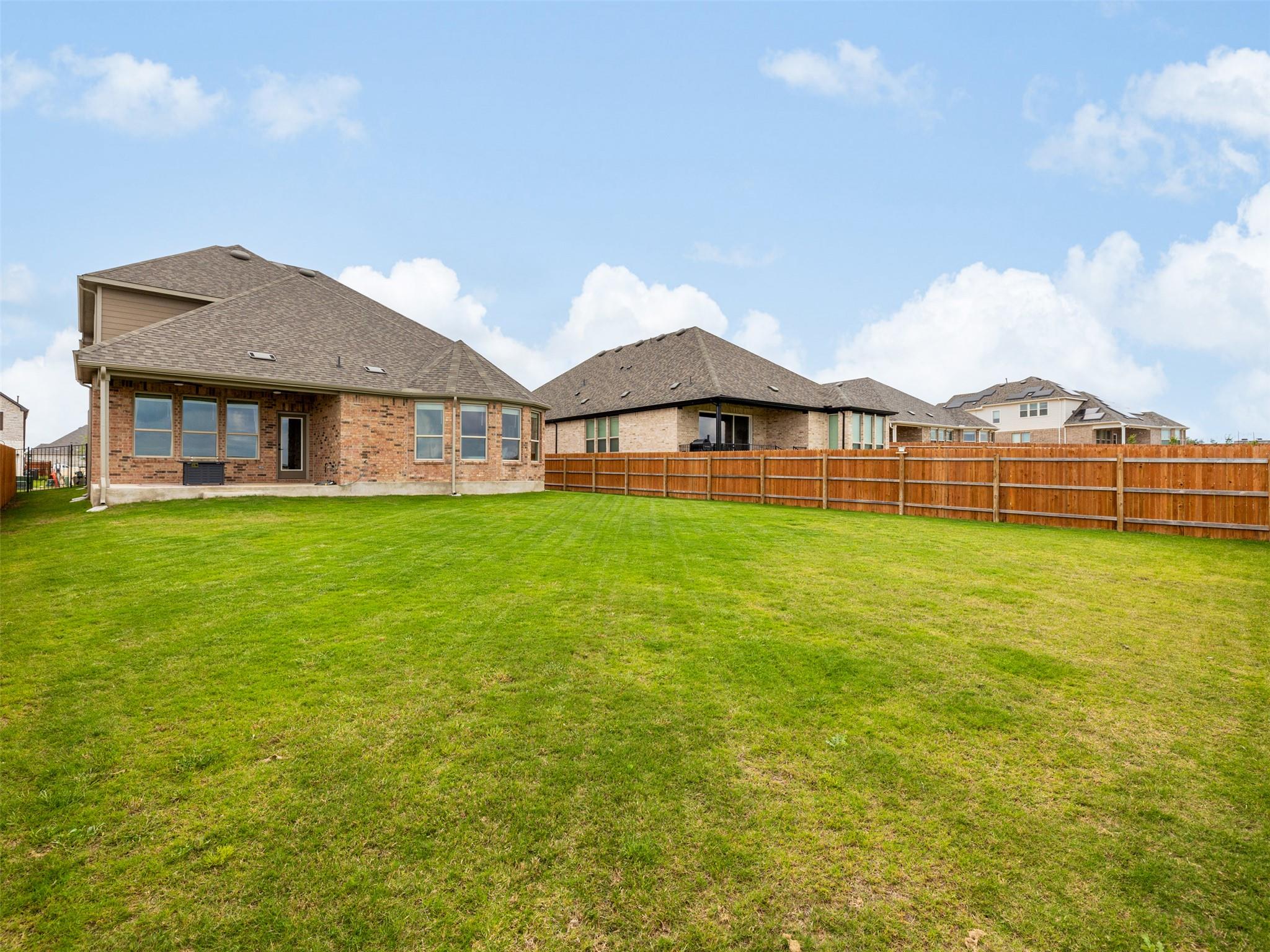 104 Keswick Street Liberty Hill TX 78642