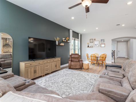 104 Keswick Street Liberty Hill TX 78642